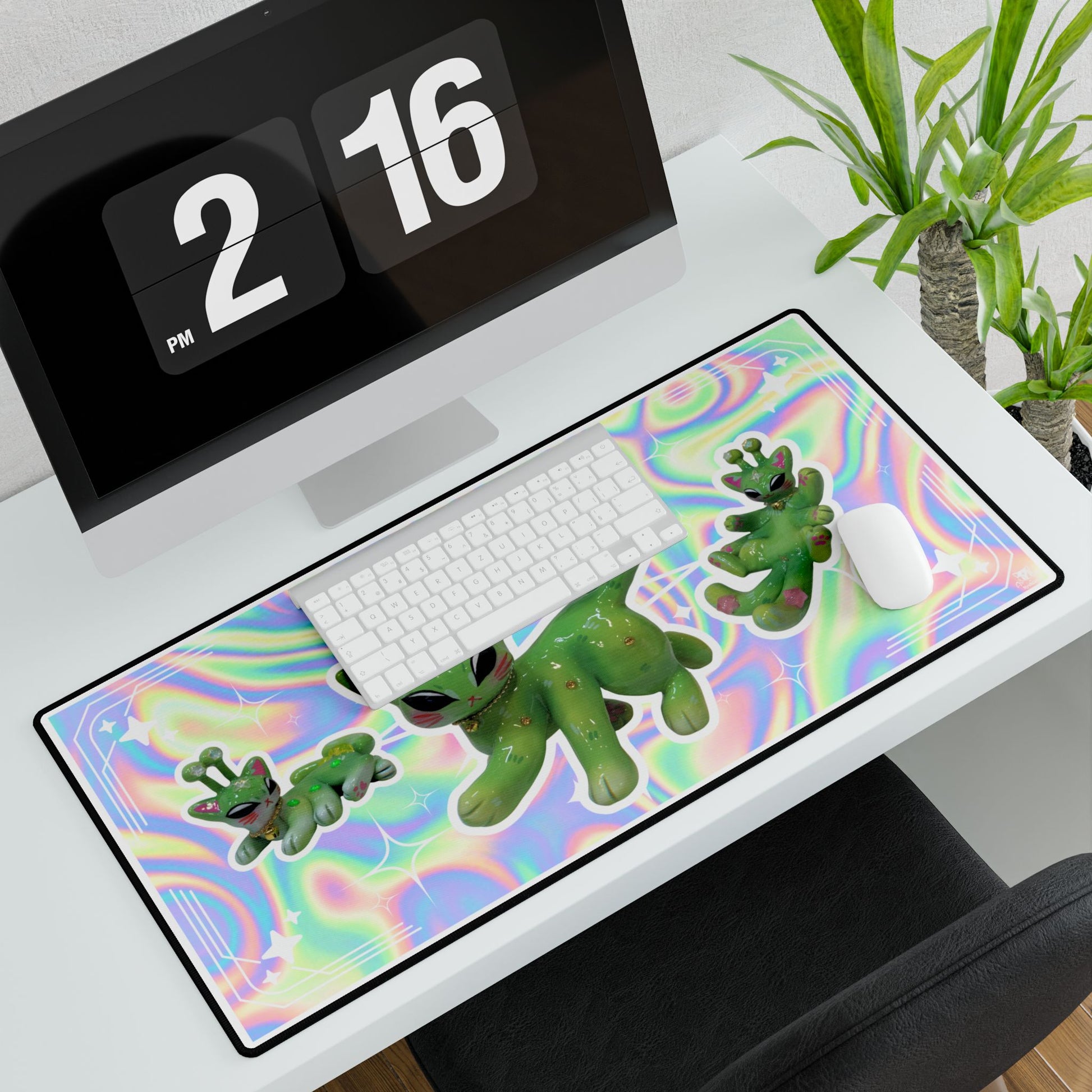 Groovy Glorbus Desk Mat